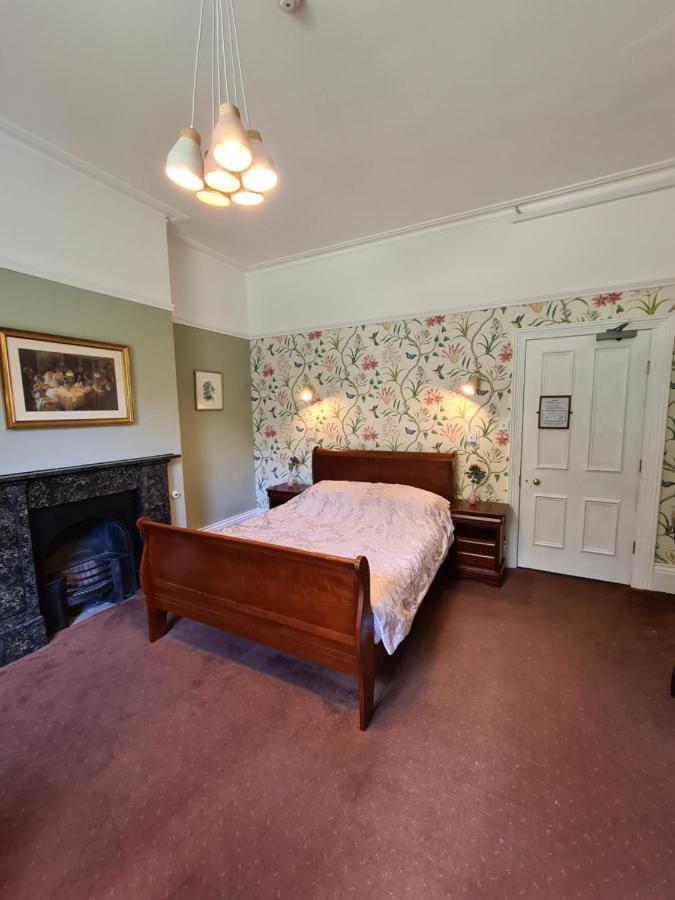 Bed & Breakfast Broom Hall Country 4*