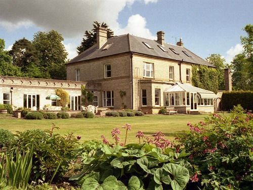 Broom Hall Country
