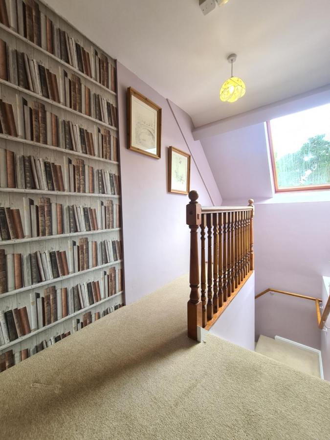Broom Hall Country