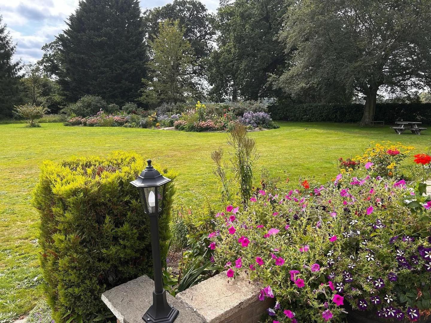 Broom Hall Country 4*